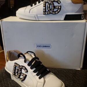 Dolce & Gabbana White and Black Sneakers with Crystal Logo